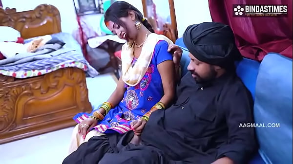 Indian Desi XnX 19 Years Old College Girl Fucking